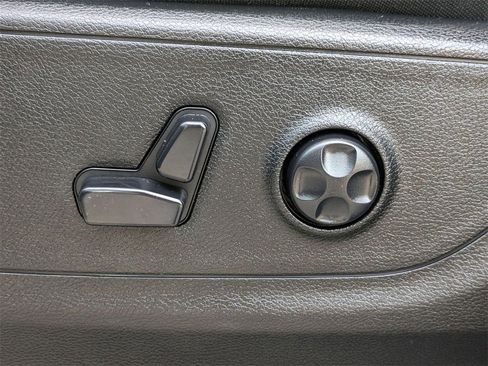 Certified 2020 RAM 1500 Big Horn image 13