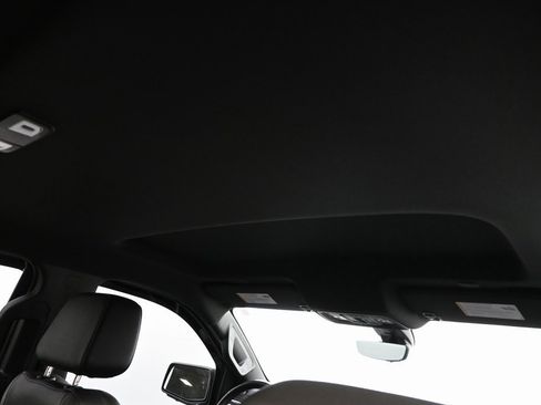 Used 2021 GMC Sierra 1500 AT4 w/ AT4 Value Package image 17