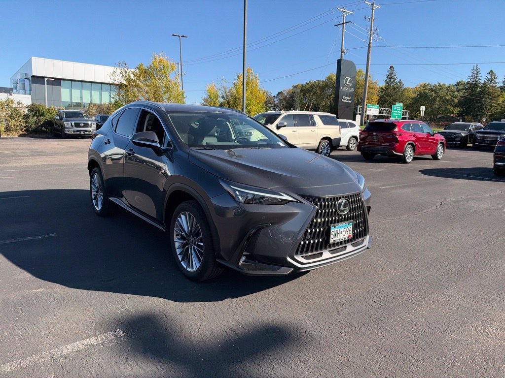 Used 2026 Lexus NX 350h AWD w/ Accessory Package (2T) image 19