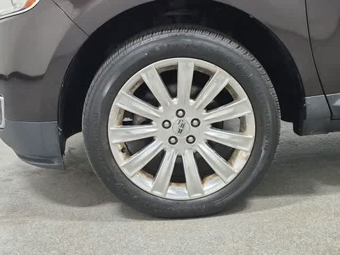 Used 2013 Lincoln MKX AWD image 21