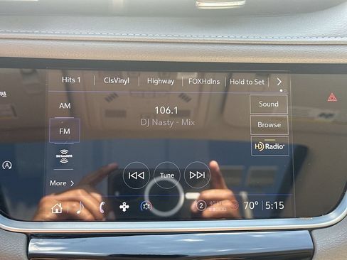 Used 2021 Cadillac XT5 Premium Luxury FWD image 28