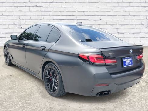 Used 2023 BMW M550i xDrive w/ Executive Package AWD/4WD image 2
