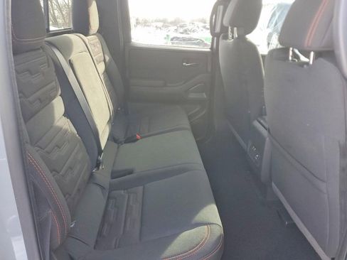 Used 2024 Nissan Frontier Pro-X w/ Pro Convenience Package image 7