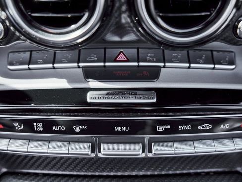 Used 2020 Mercedes-Benz AMG GT R image 77