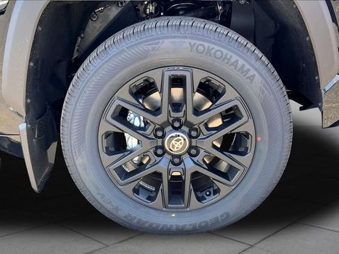 New 2026 Toyota Tundra Limited AWD/4WD image 11