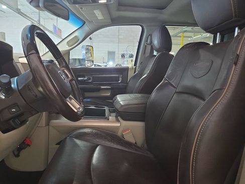Used 2015 RAM 3500 Laramie Longhorn w/ Cold Weather Group AWD/4WD image 3