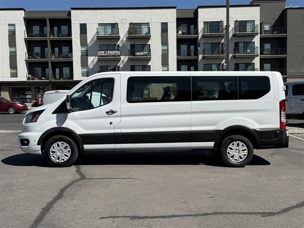 Used 2024 Ford Transit 350 XLT RWD image 4