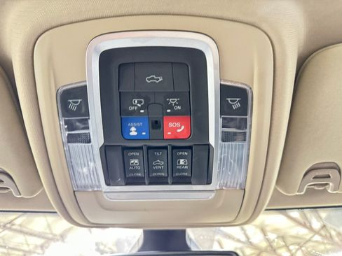 Used 2021 RAM 2500 Laramie image 24