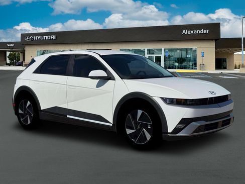 New 2026 Hyundai Ioniq 5 SEL RWD image 10