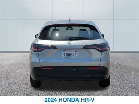 Certified 2024 Honda HR-V LX image 8