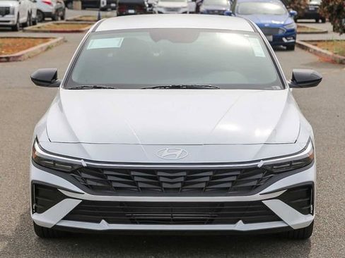 New 2026 Hyundai Elantra Sport FWD image 2