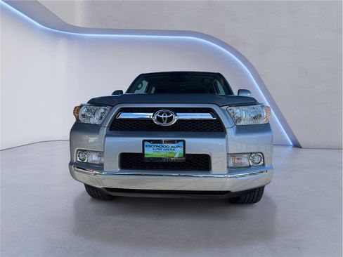 Used 2011 Toyota 4Runner SR5 image 2