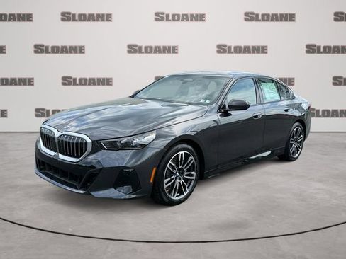 New 2027 BMW 540i xDrive w/ M Sport Package AWD/4WD image 1