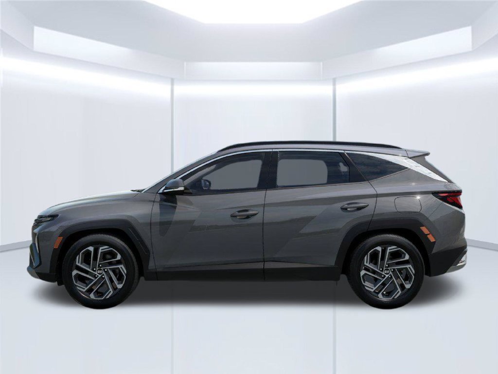 New 2026 Hyundai Tucson SEL Plus FWD image 3