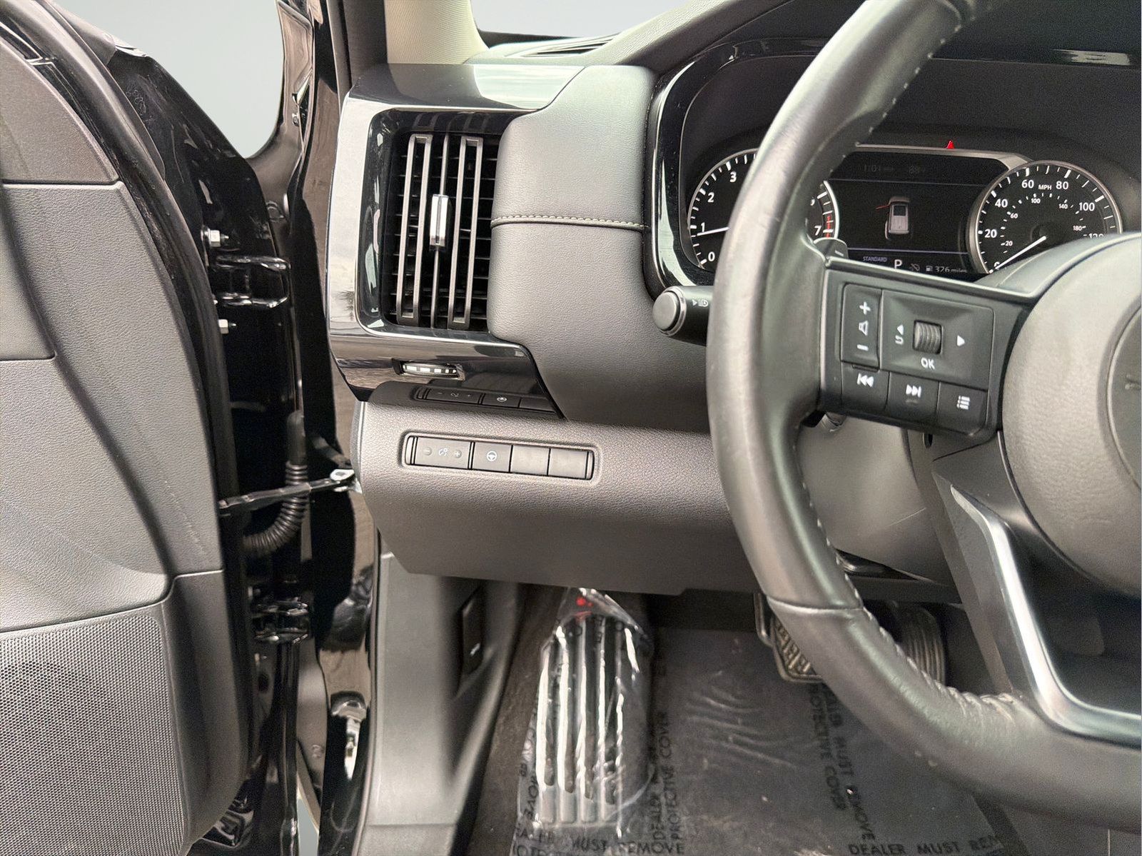 Certified 2024 Nissan Pathfinder SV FWD image 13