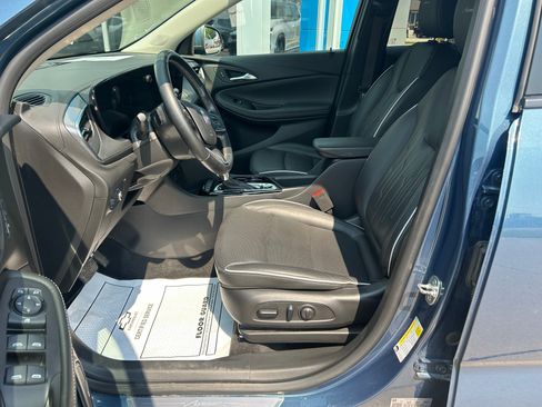 Used 2024 Buick Encore GX Avenir w/ Avenir Technology Package AWD/4WD image 15