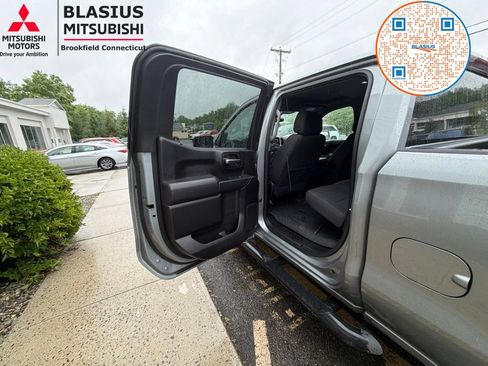 Used 2024 Chevrolet Silverado 1500 Custom AWD/4WD image 36