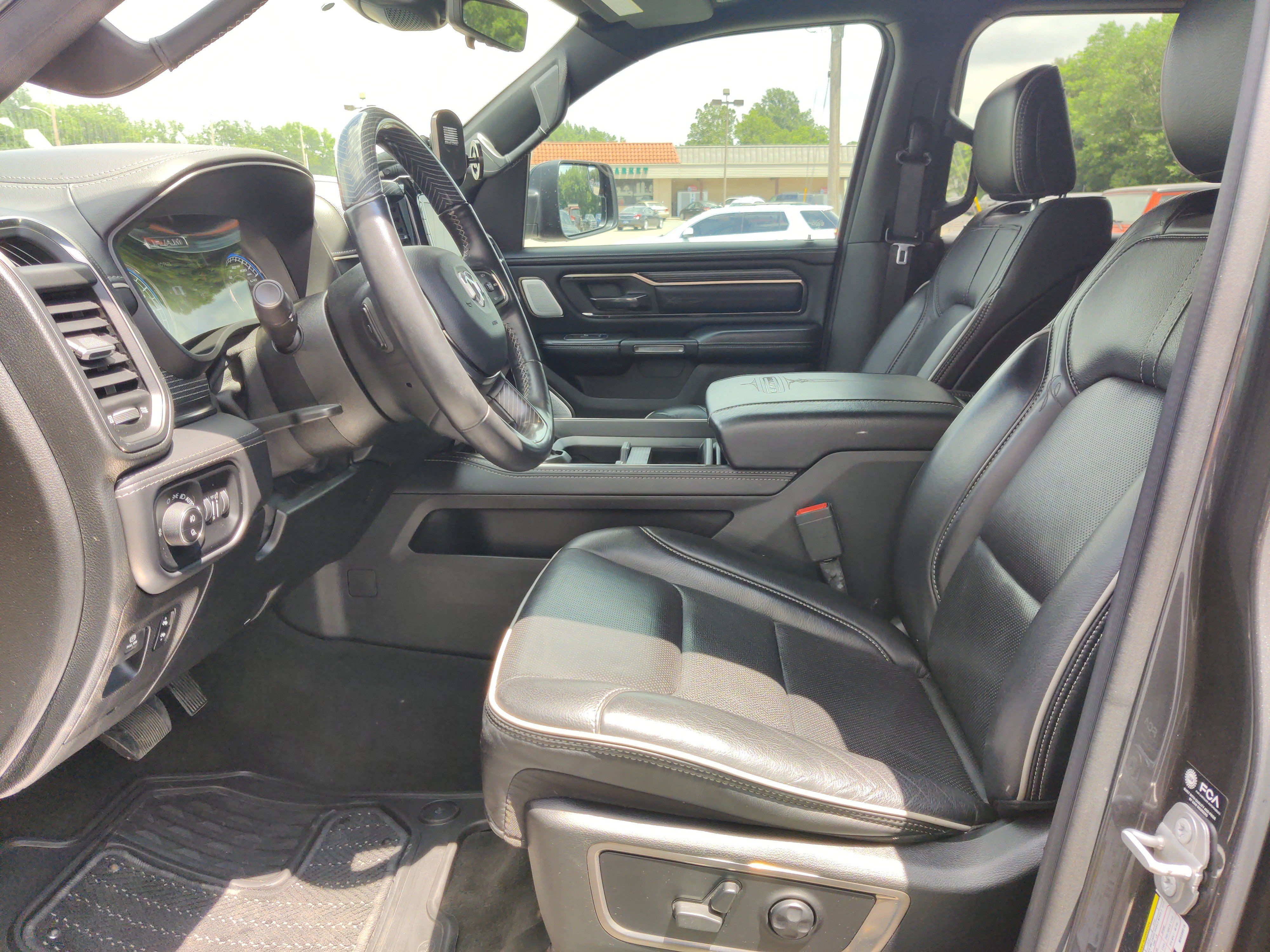 Used 2021 RAM 1500 Limited w/ Night Edition AWD/4WD image 18