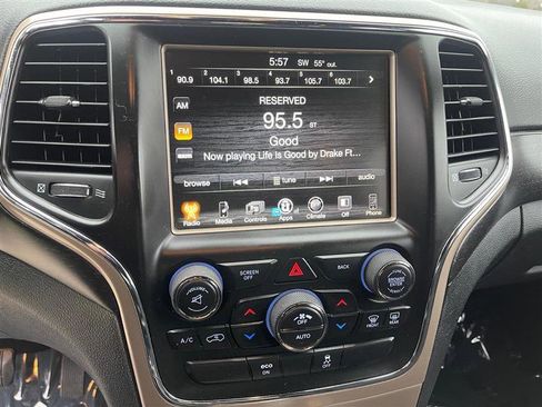 Used 2015 Jeep Grand Cherokee Laredo w/ Quick Order Package 23E image 44