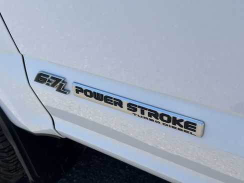Used 2020 Ford F350 Lariat w/ Lariat Ultimate Package AWD/4WD image 10