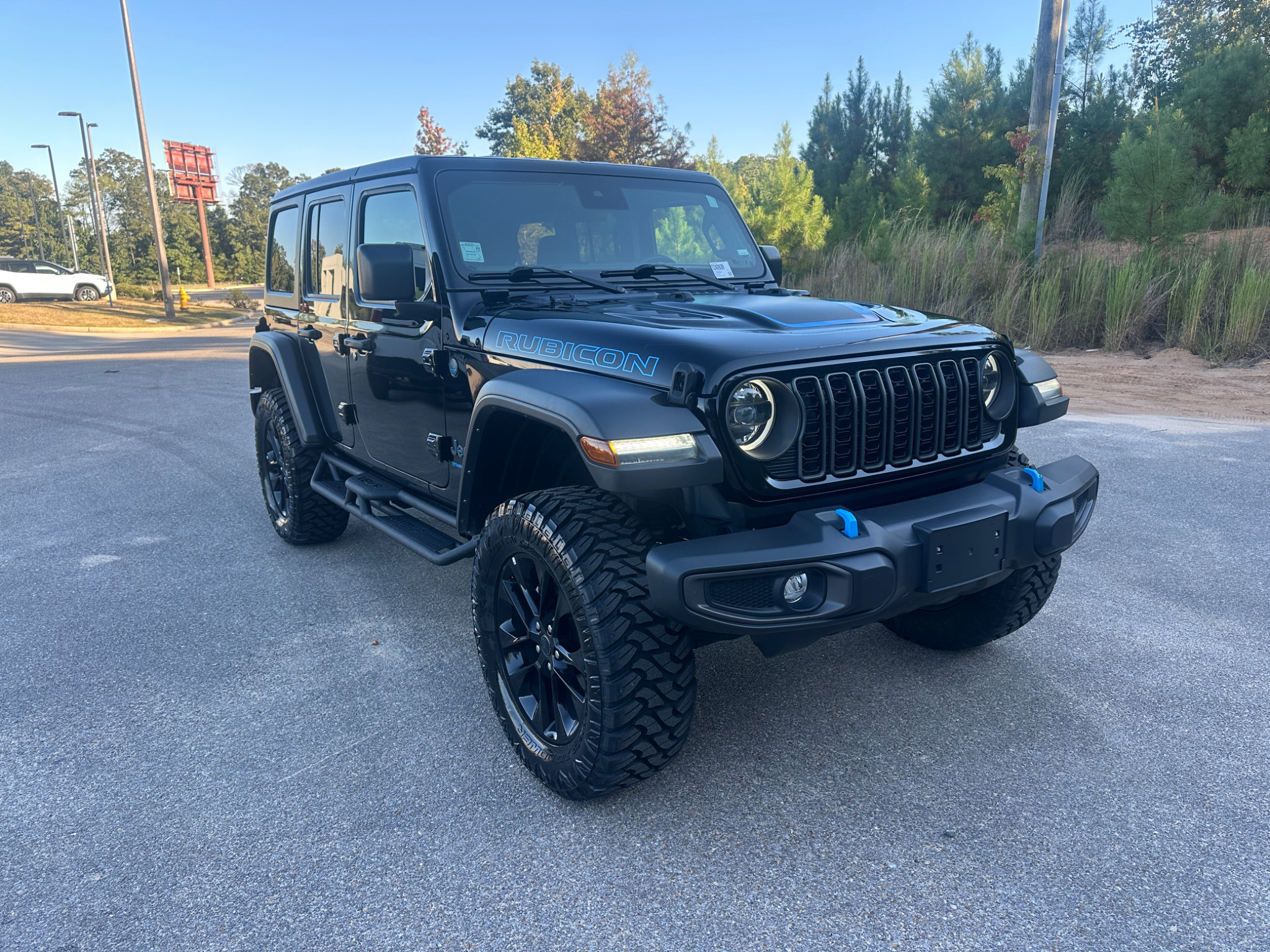 Used 2024 Jeep Wrangler Unlimited Rubicon 4xe AWD/4WD image 3