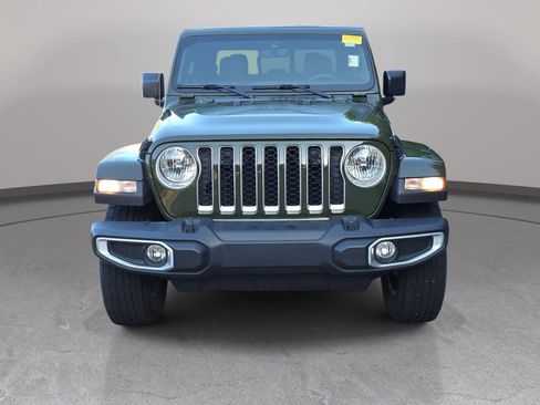 Used 2023 Jeep Gladiator Overland w/ Popular Equipment Package AWD/4WD image 4