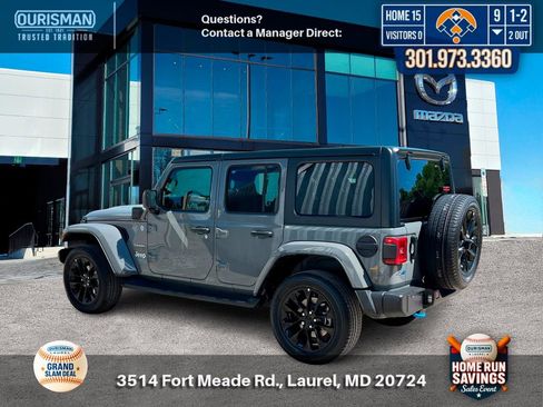 Used 2023 Jeep Wrangler Unlimited Sahara AWD/4WD image 4