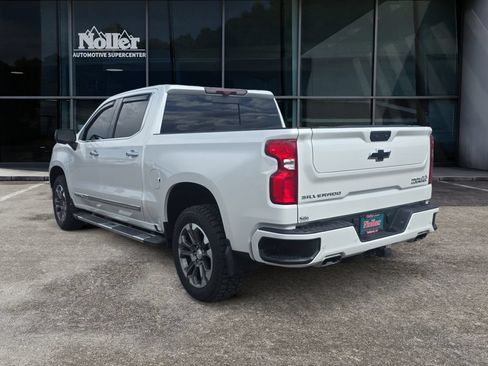 Used 2024 Chevrolet Silverado 1500 High Country w/ Technology Package AWD/4WD image 8