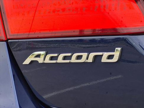 Used 2014 Honda Accord Sport image 23