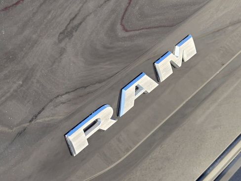 Used 2021 RAM 1500 Laramie w/ Laramie Southwest Edition AWD/4WD image 13