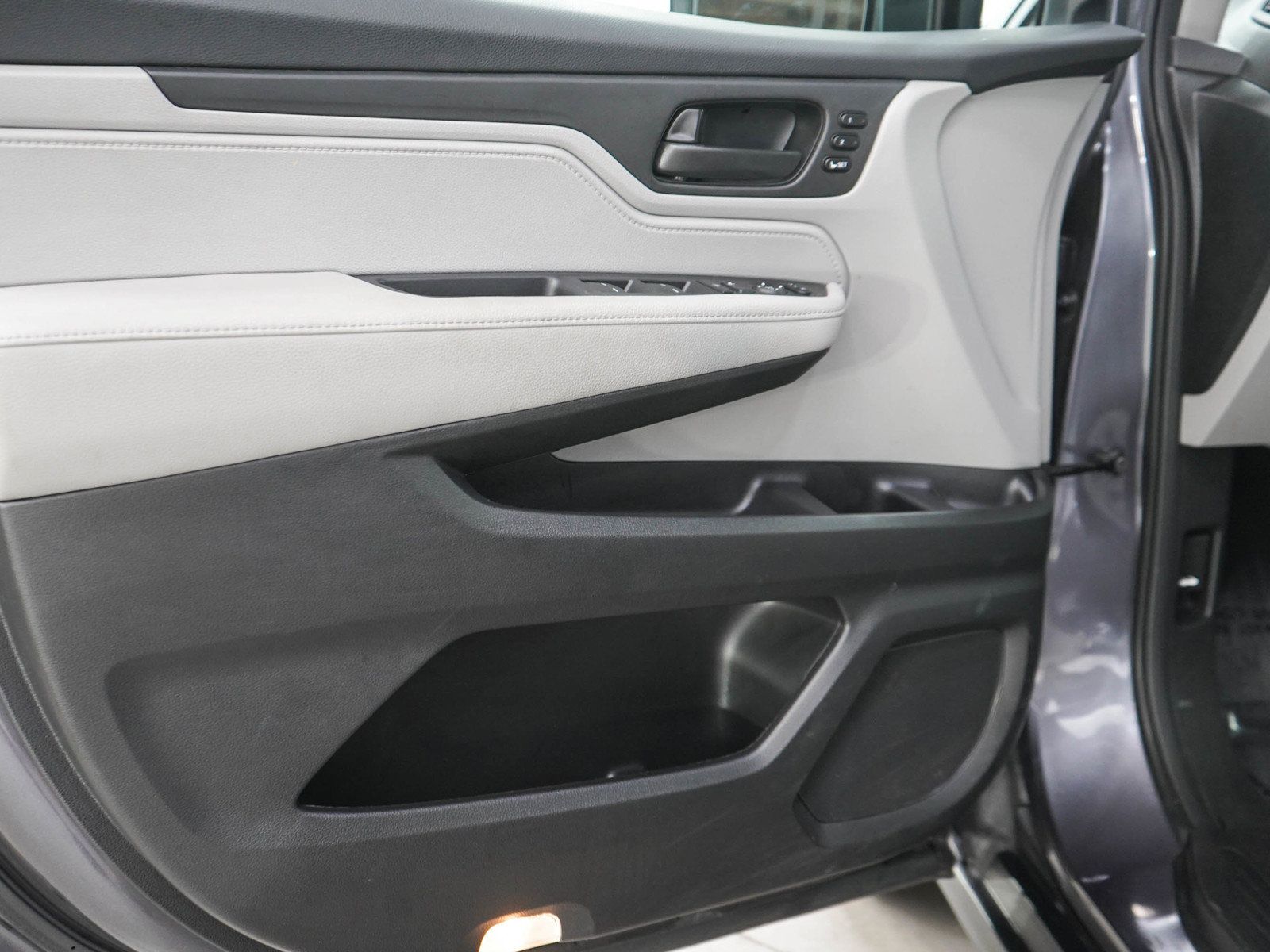 Used 2022 Honda Odyssey EX-L image 22