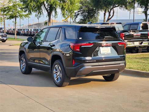 New 2026 GMC Terrain Elevation w/ Technology Package II image 3