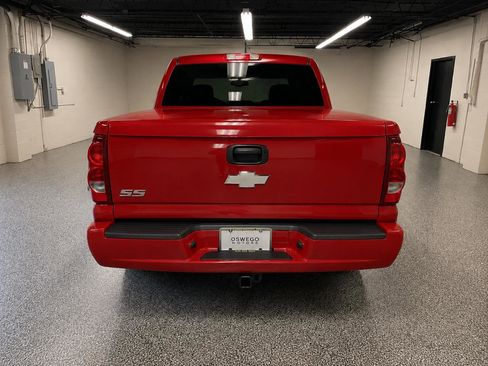 Used 2003 Chevrolet Silverado 1500 SS AWD/4WD image 3