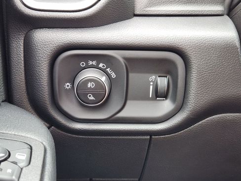 New 2026 RAM 3500 Tradesman image 33