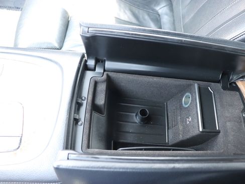 Used 2018 BMW 740i xDrive 740i xDrive Sedan image 38