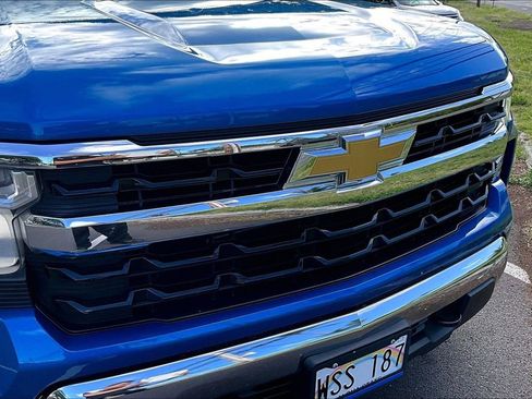 Used 2022 Chevrolet Silverado 1500 LT w/ Protection Package AWD/4WD image 31