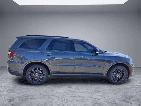 Used 2025 Dodge Durango R/T AWD/4WD image 8