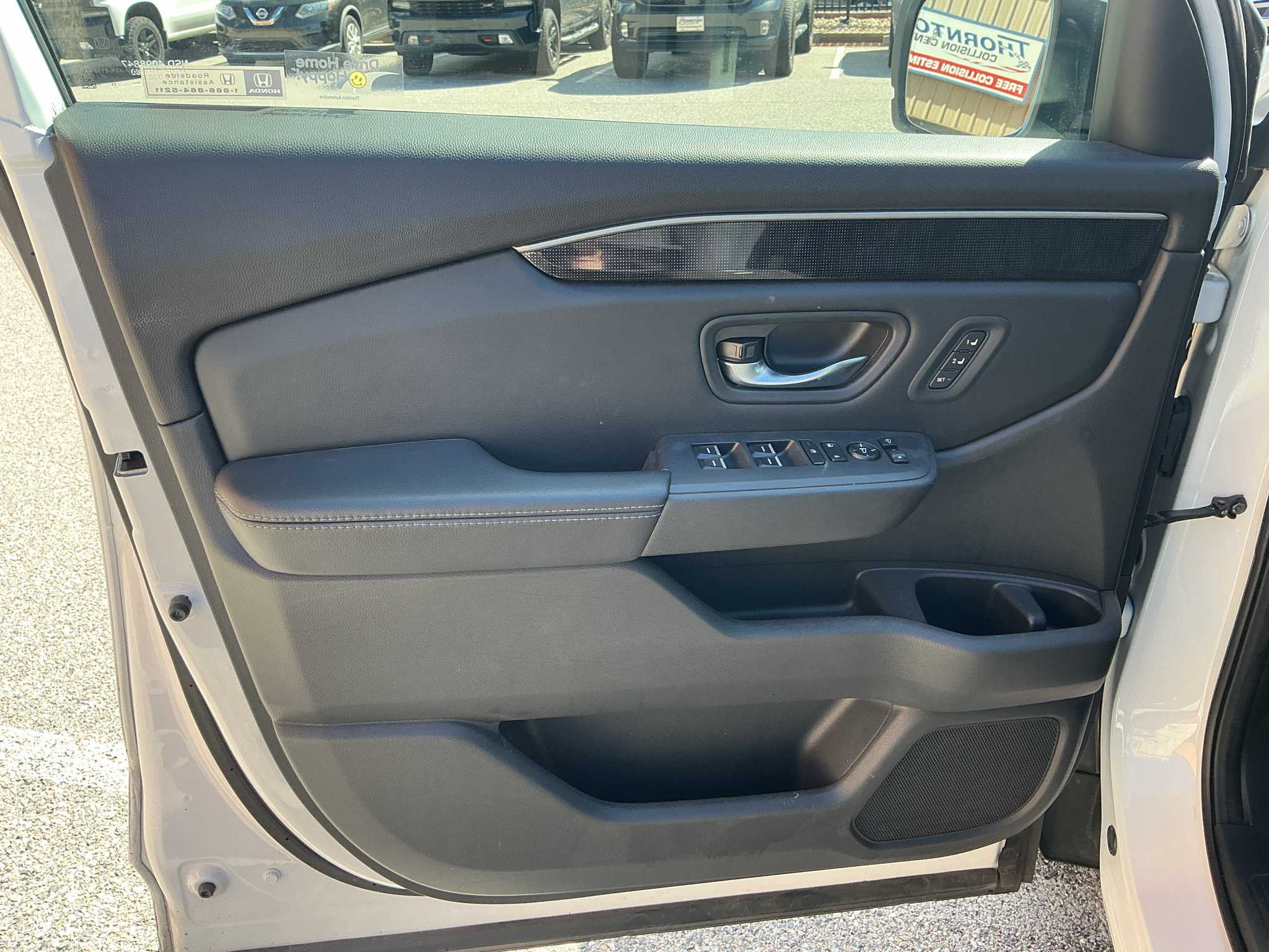 Used 2023 Honda Pilot Elite image 14