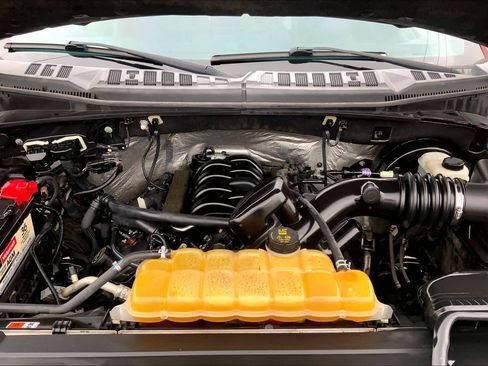 Used 2016 Ford F150 Lariat RWD image 27