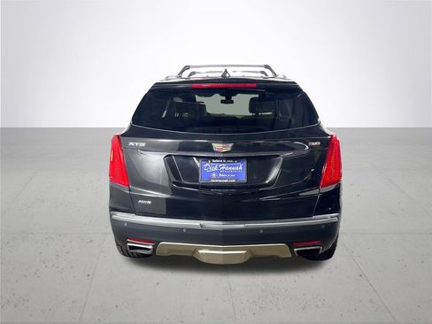 Used 2018 Cadillac XT5 Platinum w/ Driver Assist Package image 7