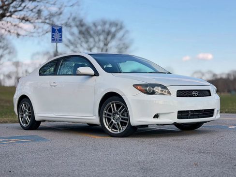 Used 2010 Scion tC FWD image 71
