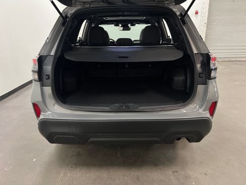 Used 2026 Subaru Forester Premium AWD/4WD image 25