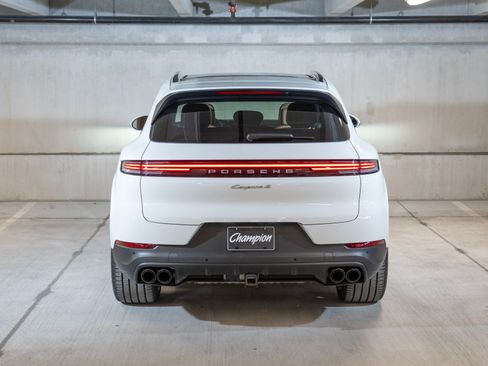 Certified 2026 Porsche Cayenne S AWD/4WD image 10