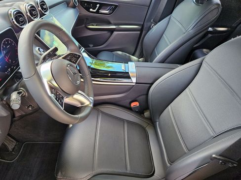 Certified 2026 Mercedes-Benz GLC 300 image 5
