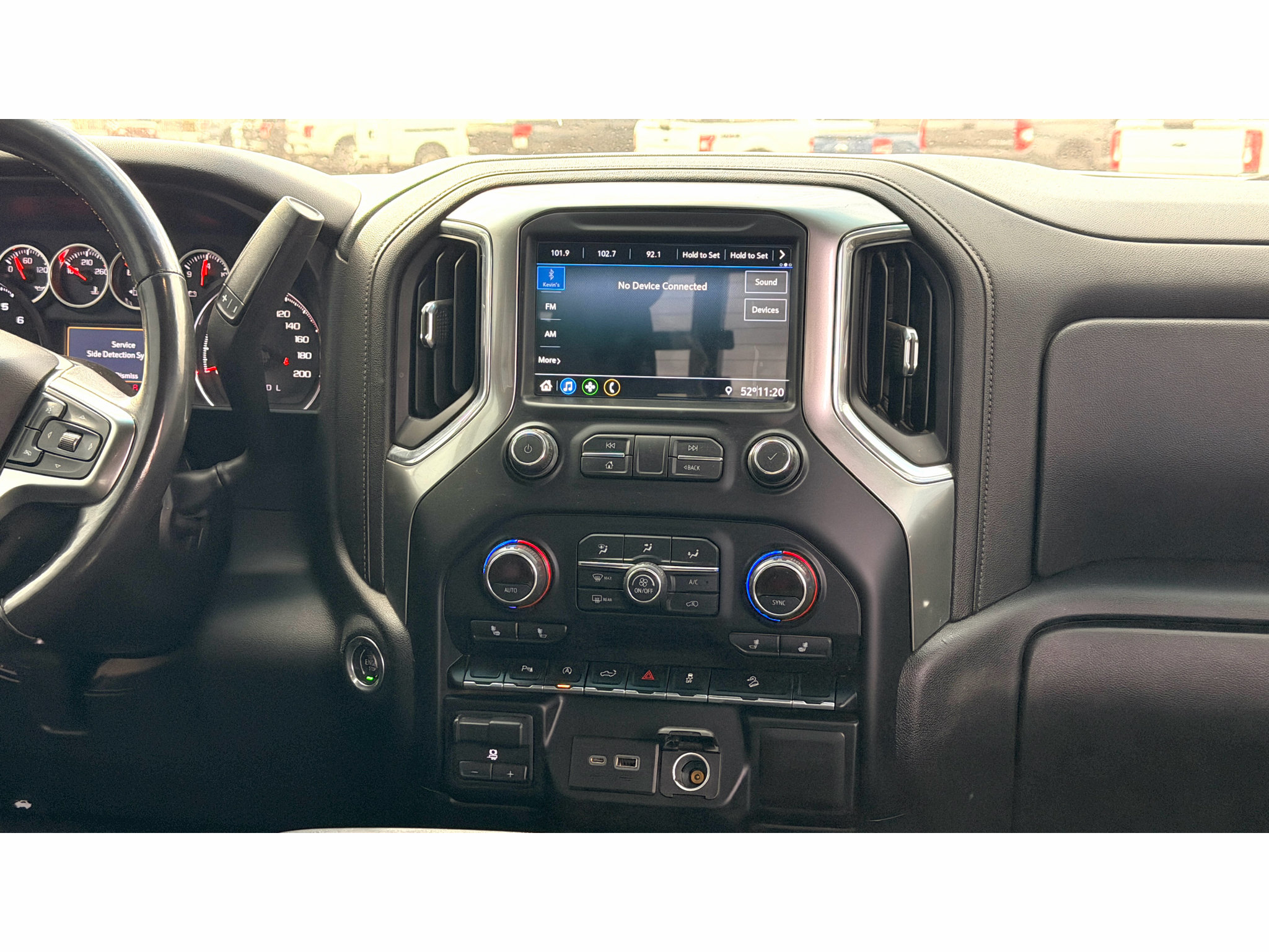 Used 2020 Chevrolet Silverado 1500 RST w/ True North Edition AWD/4WD image 17