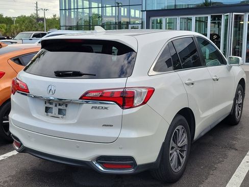 Used 2017 Acura RDX AWD w/ Advance Package image 10