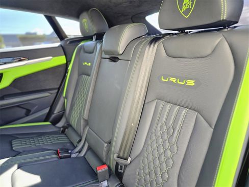 Used 2024 Lamborghini Urus S image 10