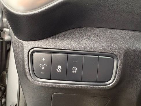 Certified 2023 Kia Soul LX image 24