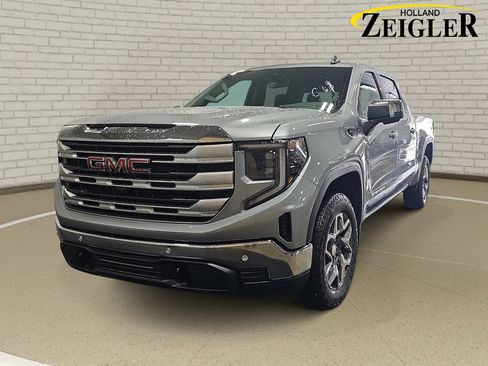 New 2026 GMC Sierra 1500 SLE AWD/4WD image 1