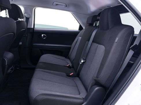 Used 2024 Hyundai Ioniq 5 SE RWD image 35